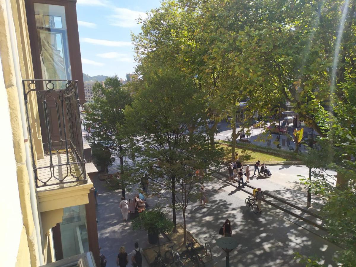 Pension Sarriegi San Sebastián Dış mekan fotoğraf